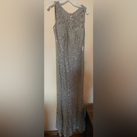 Mother of the bride/groom dress in buff. - Picture 3 of 6